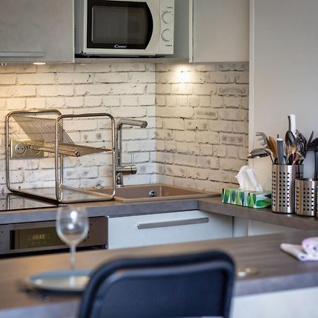 Olivia Studio Avec Place De Parking Rouen Extérieur photo
