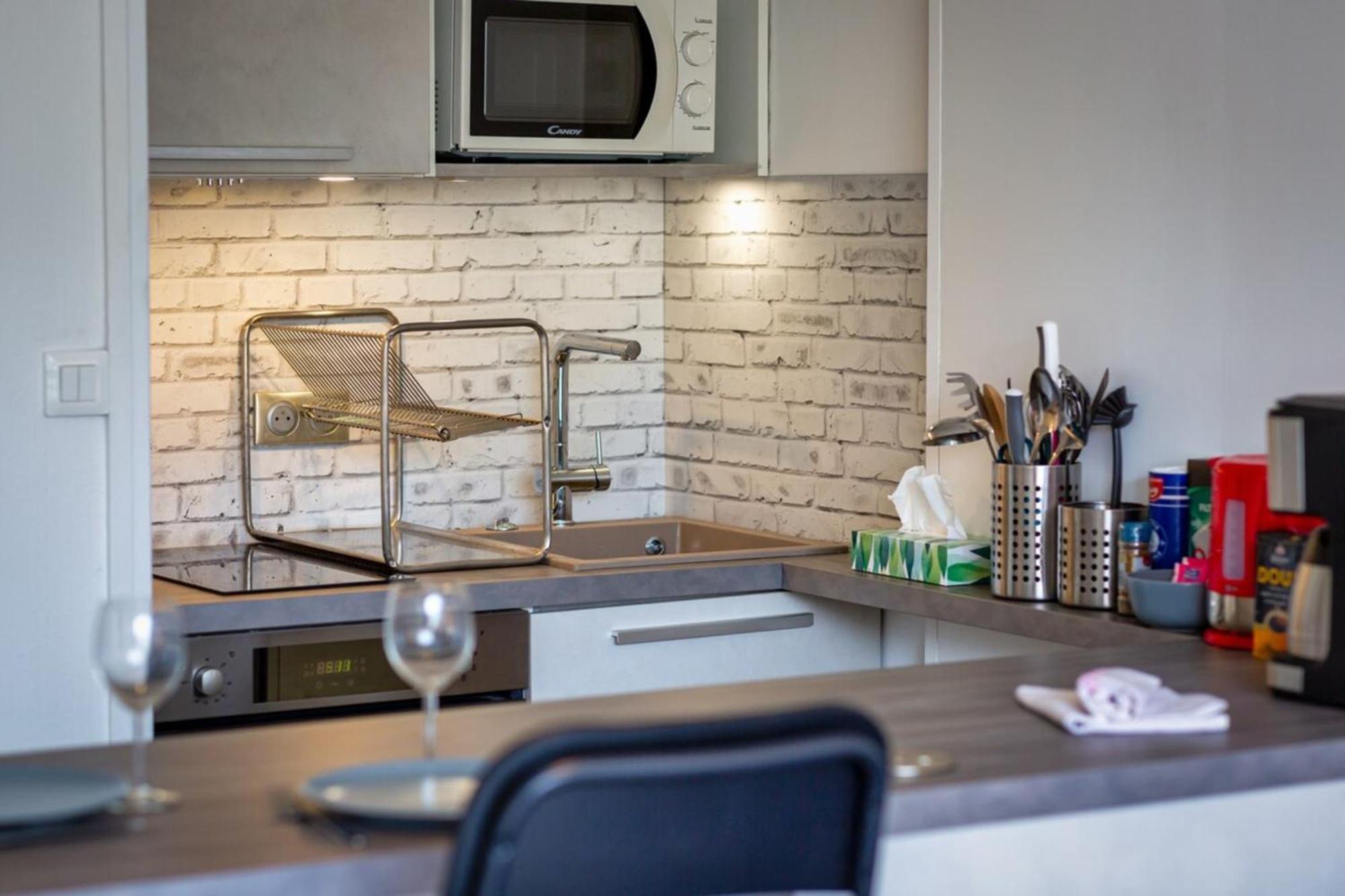 Olivia Studio Avec Place De Parking Rouen Extérieur photo